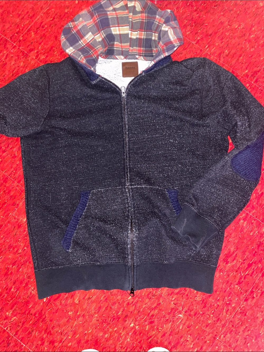 ROOTS CANADA AND PRE-LOVED COLLAB HOODIE SWEATSHIRT FLANNEL AND PATCHES